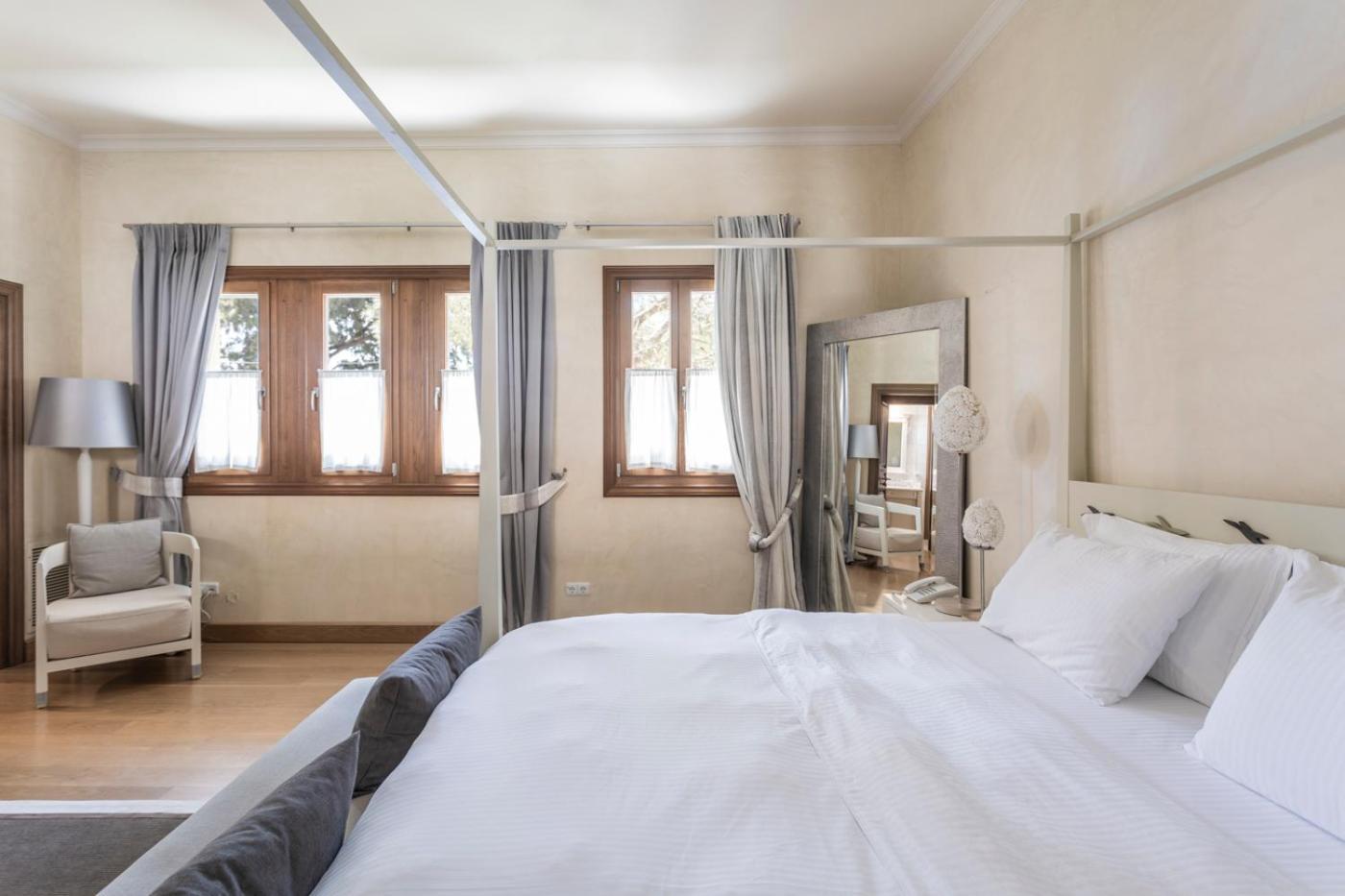 Villa Veneziano Suites & Villa Nydri  Bilik gambar