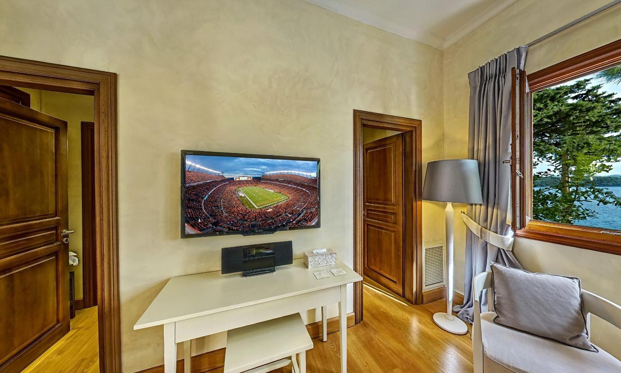 Villa Veneziano Suites & Villa Nydri  Bilik gambar